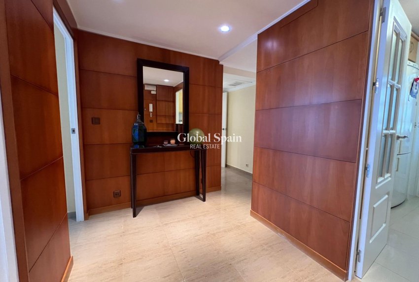 Resale - APARTMENT -
BENIDORM - Rincon de Loix Cruz