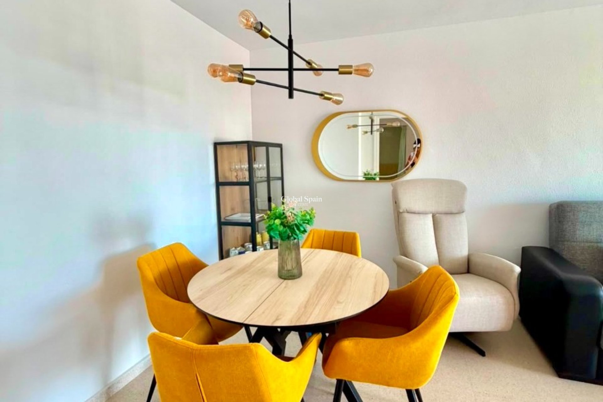 Resale - APARTMENT -
BENIDORM - Rincón de Loix
