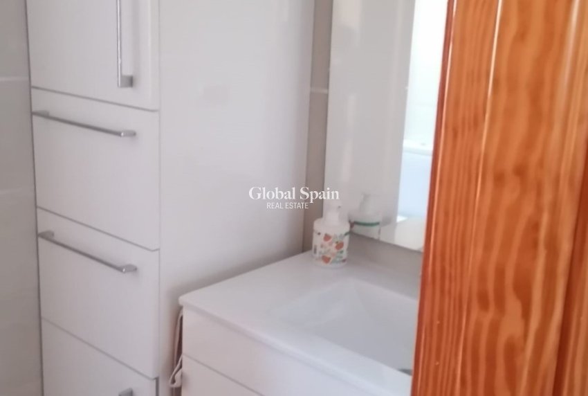 Resale - APARTMENT -
BENIDORM - Rincón de Loix