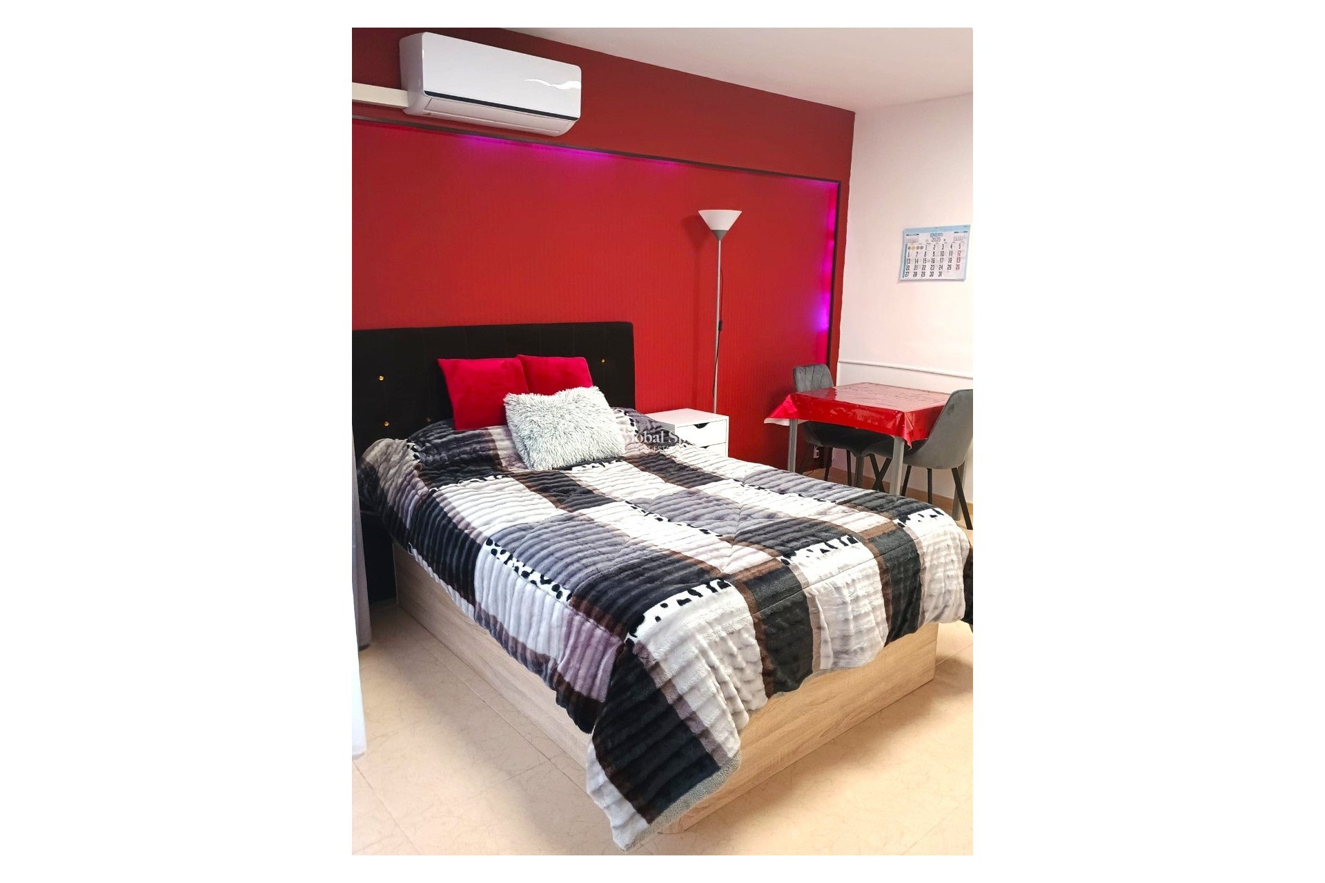 Resale - Apartment -
Benidorm - Rincón de Loix