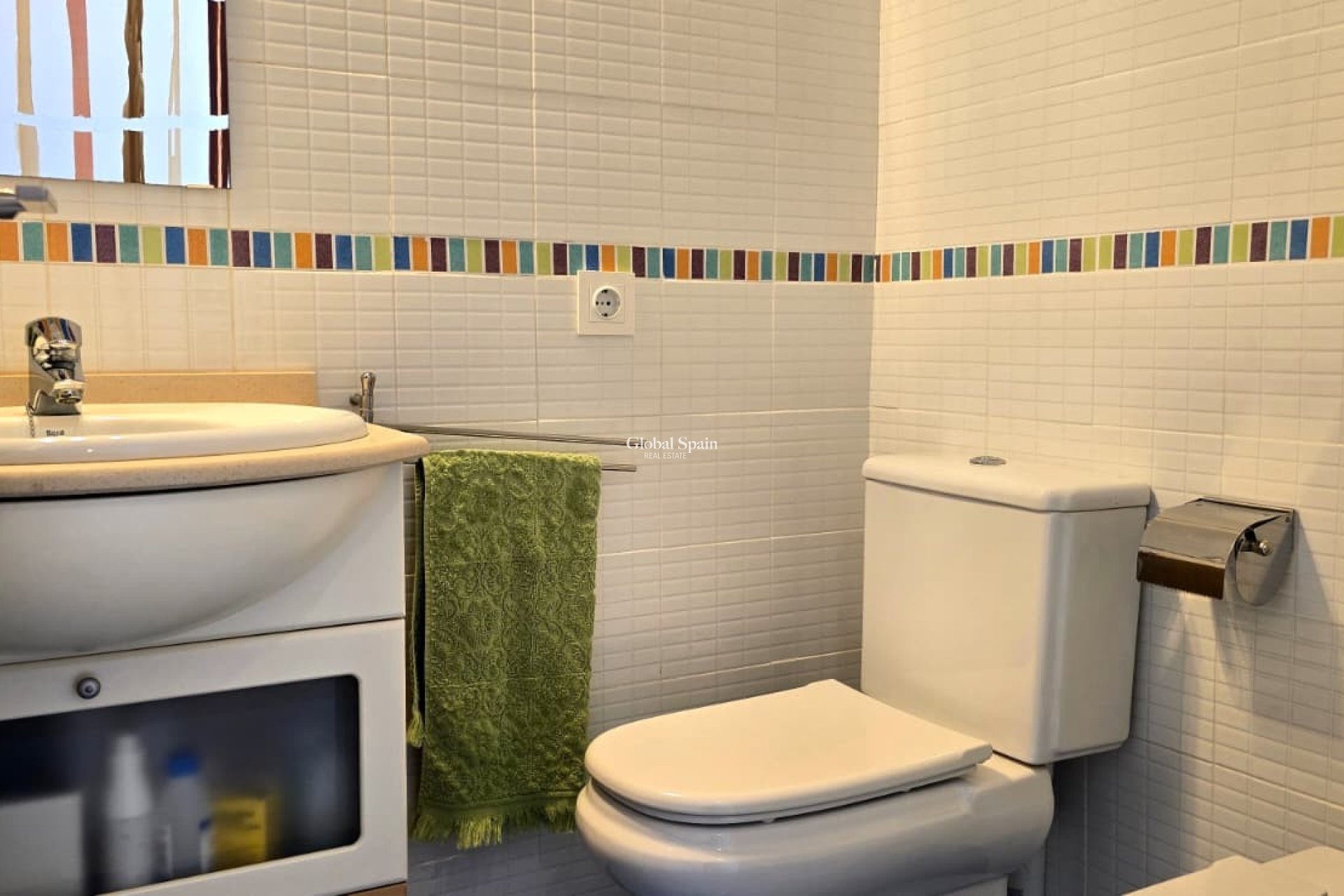 Resale - APARTMENT -
BENIDORM - Zona de Poniente