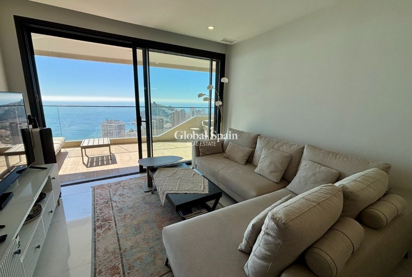 Resale - APARTMENT -
BENIDORM - Zona de Poniente