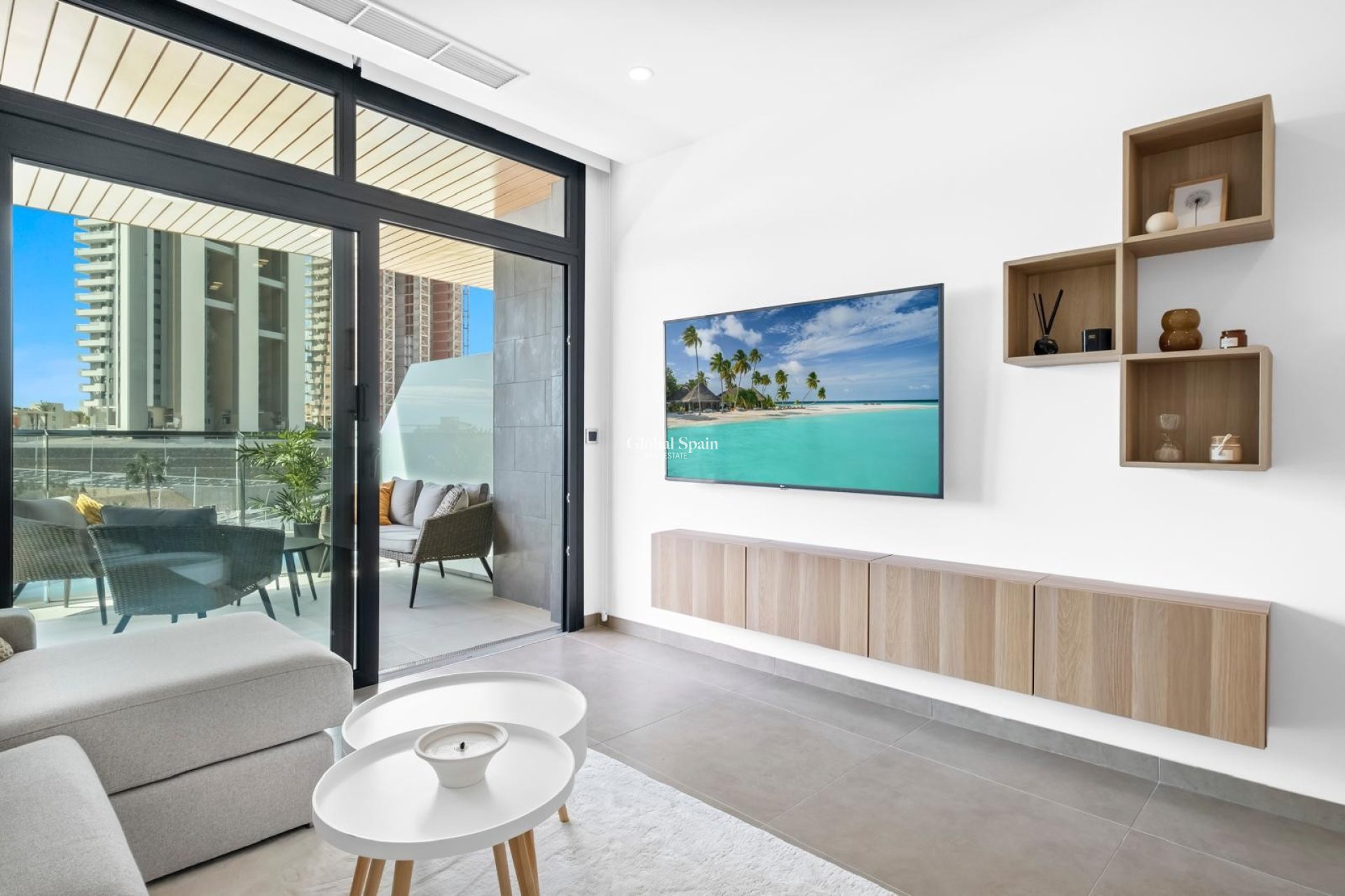 Resale - APARTMENT -
BENIDORM - Zona de Poniente
