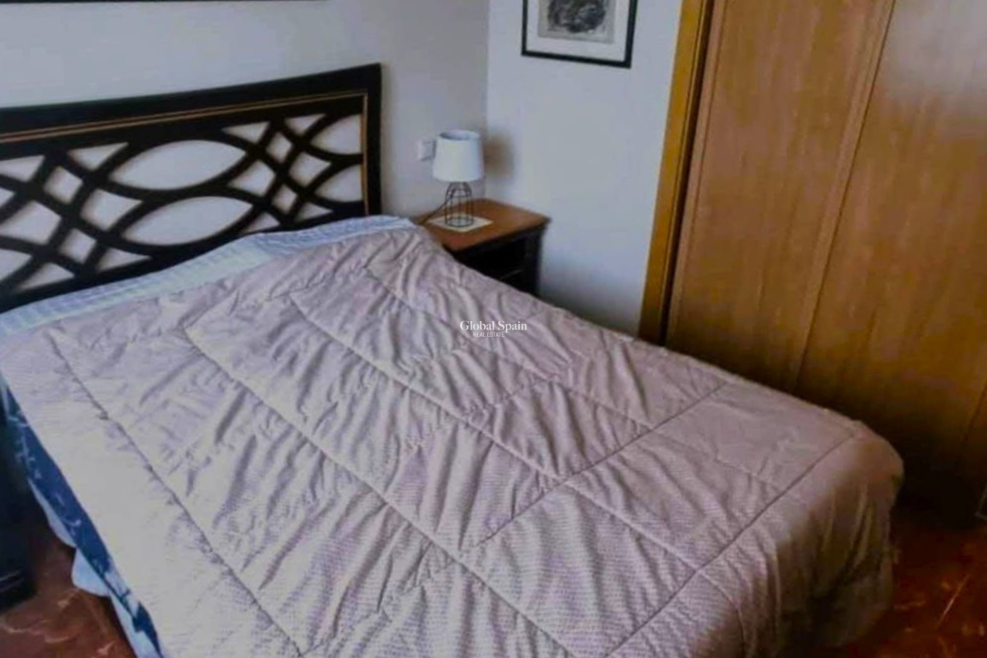 Resale - APARTMENT -
BENIDORM - Zona de Poniente