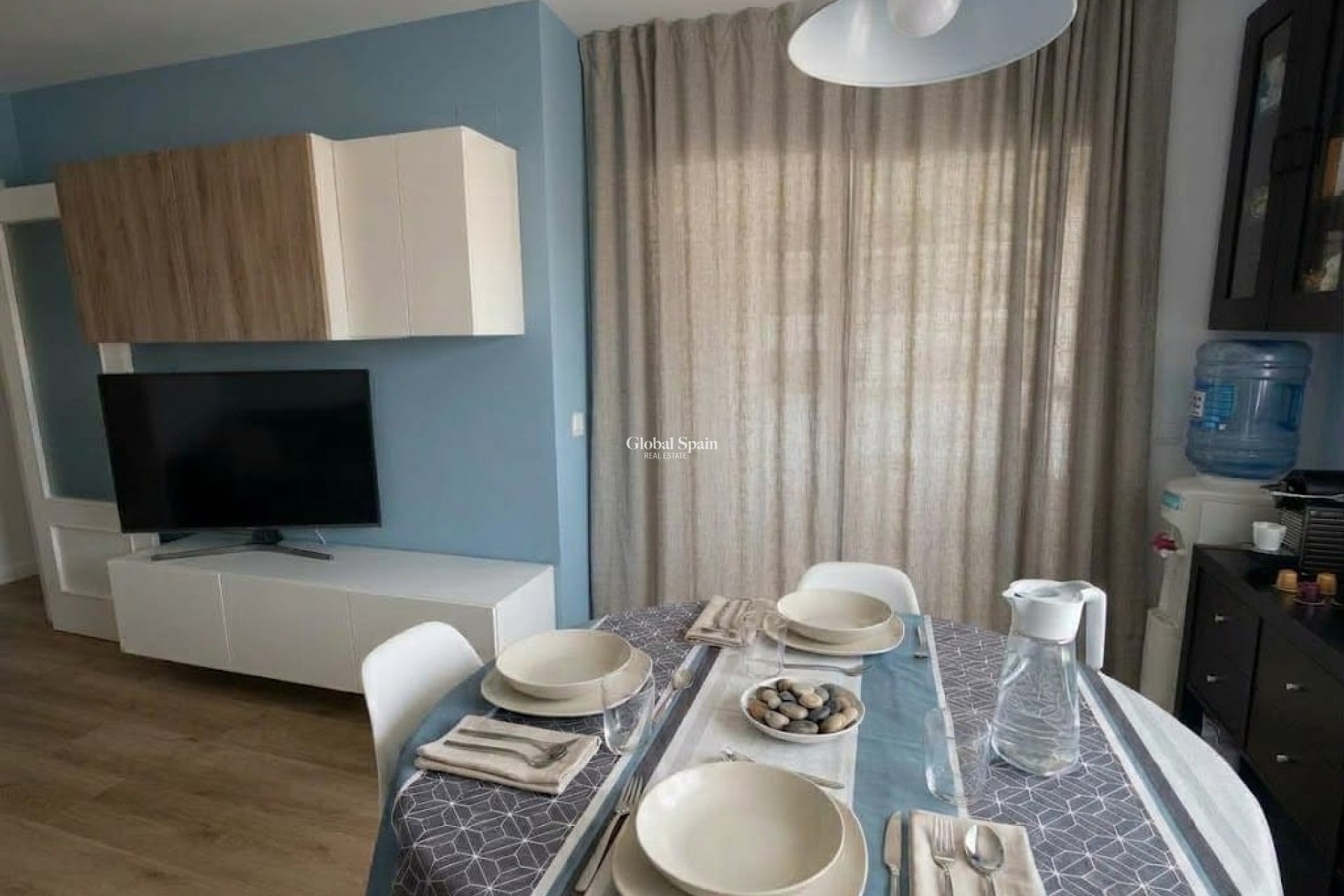 Resale - APARTMENT -
BENIDORM - Zona de Poniente