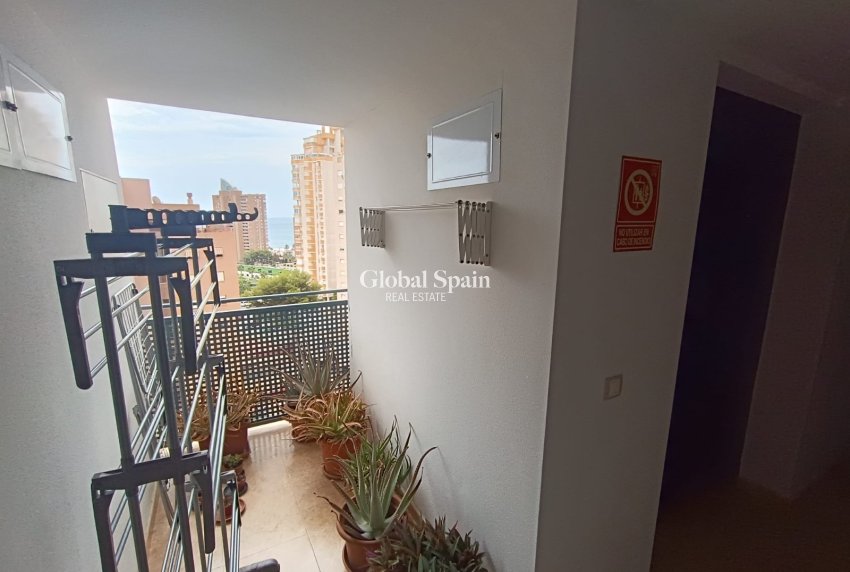 Resale - APARTMENT -
BENIDORM - Zona de Poniente