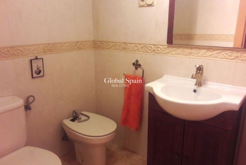 Resale - Apartment -
Benidorm - Zona de Poniente