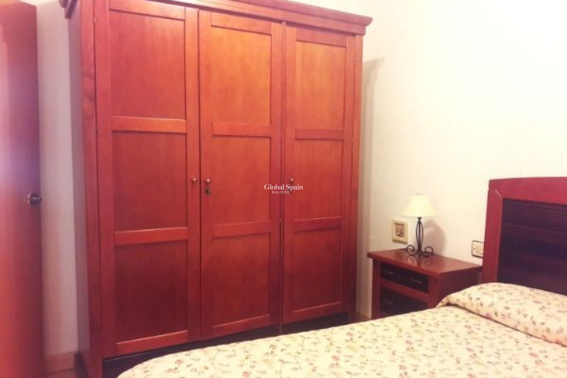 Resale - Apartment -
Benidorm - Zona de Poniente