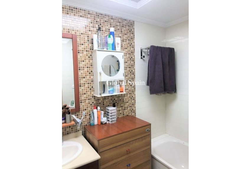 Resale - Apartment -
Benidorm - Zona de Poniente