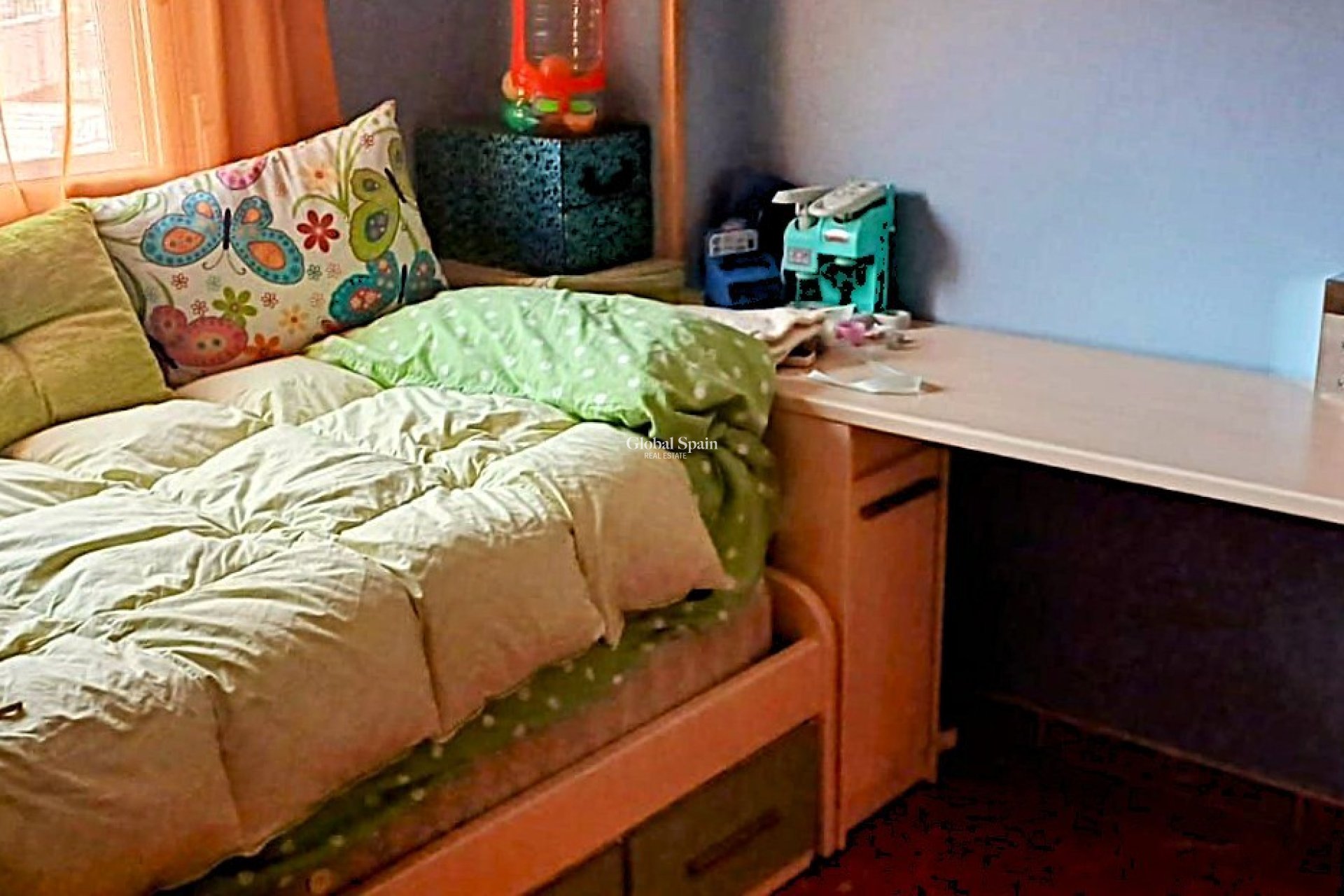 Resale - Apartment -
Benidorm - Zona de Poniente