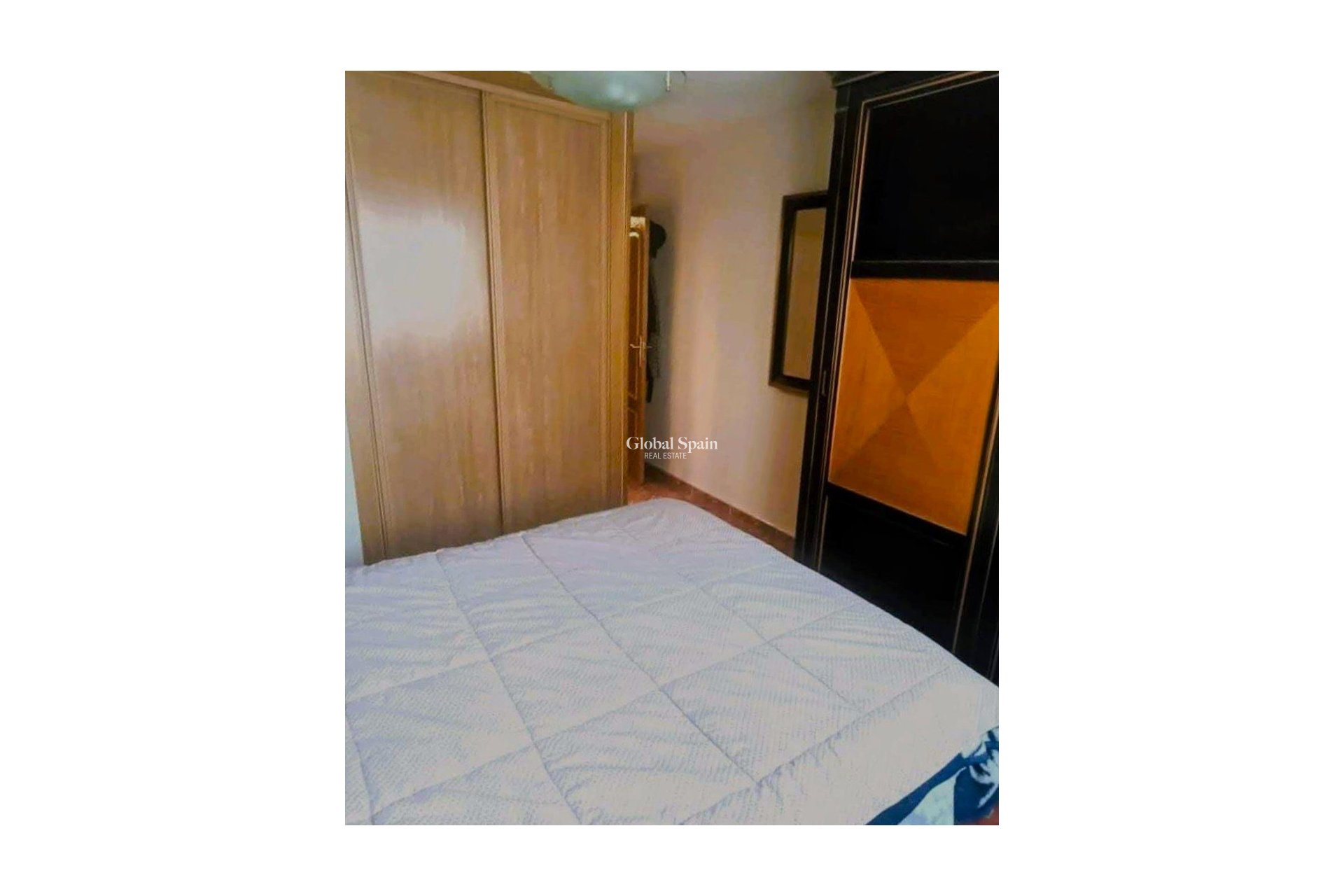 Resale - Apartment -
Benidorm - Zona de Poniente