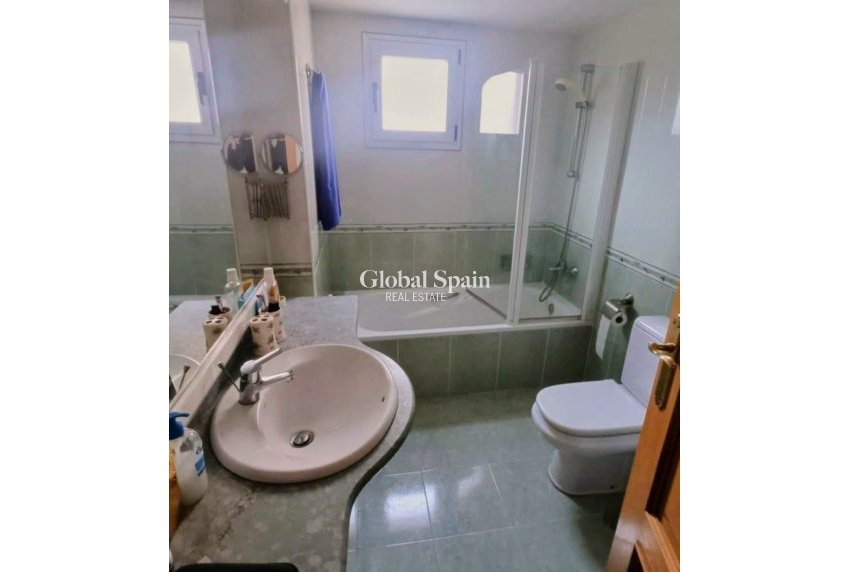 Resale - Apartment -
Benidorm - Zona de Poniente