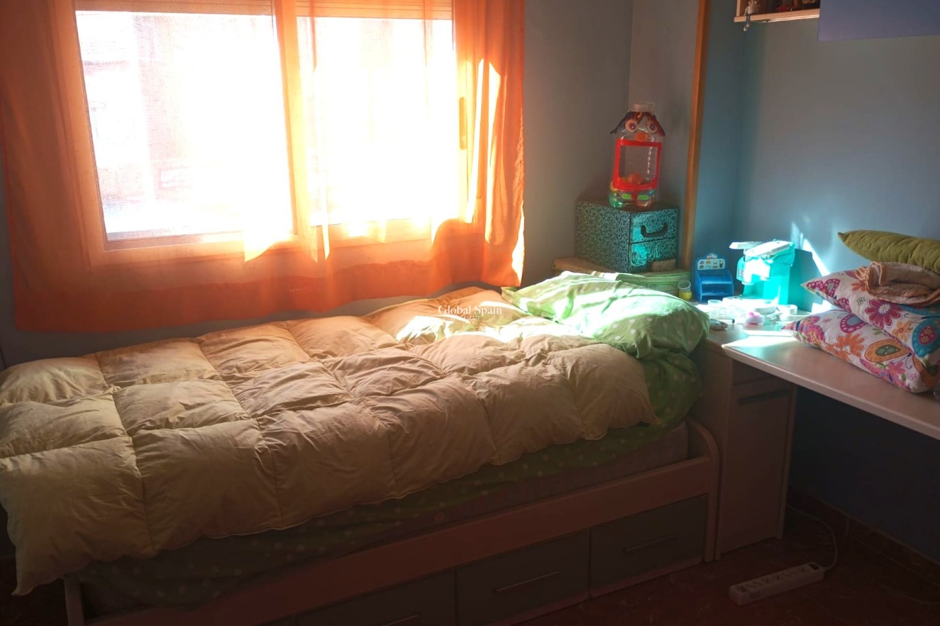 Resale - Apartment -
Benidorm - Zona de Poniente