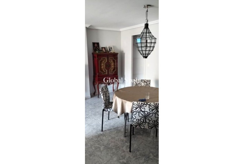 Resale - Apartment -
Benidorm - Zona de Poniente