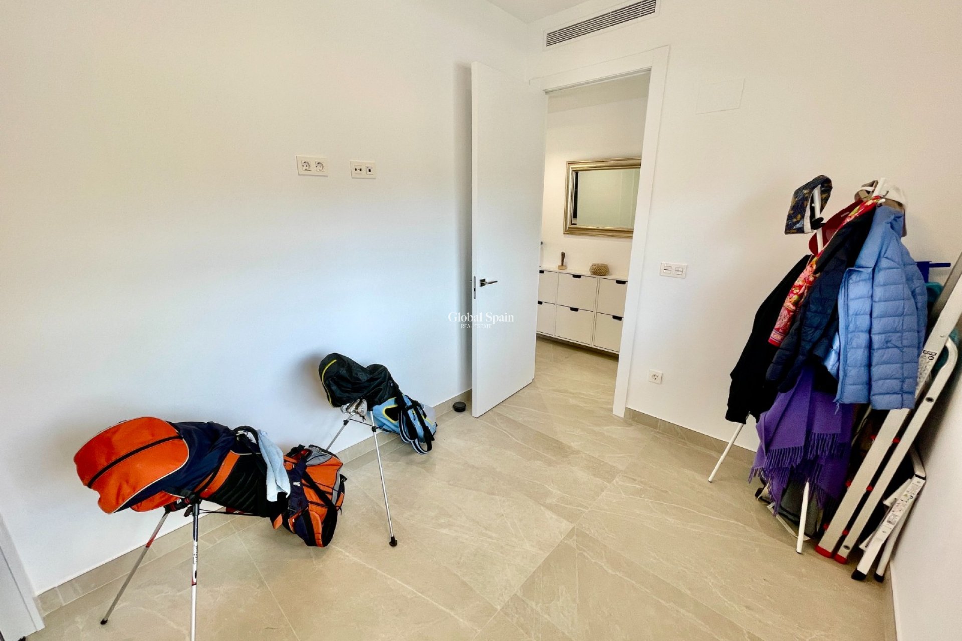 Resale - APARTMENT -
BENIJÓFAR - Costa Blanca