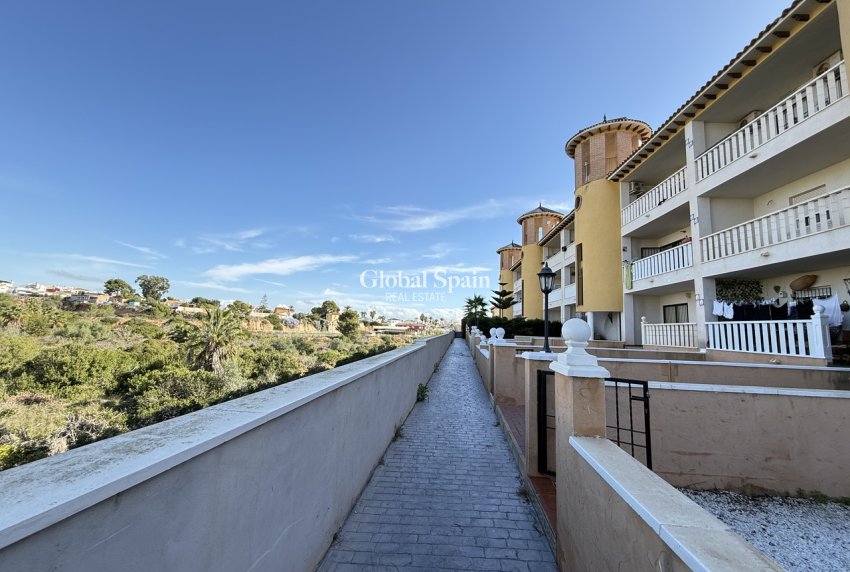 Resale - APARTMENT -
CABO ROIG - Costa Blanca