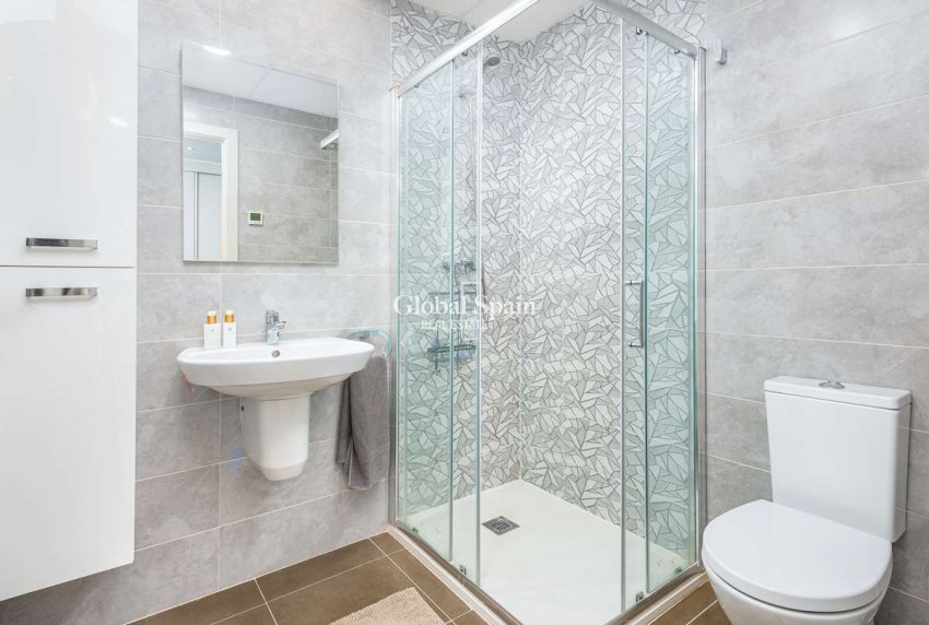 Resale - APARTMENT -
CABO ROIG - Costa Blanca