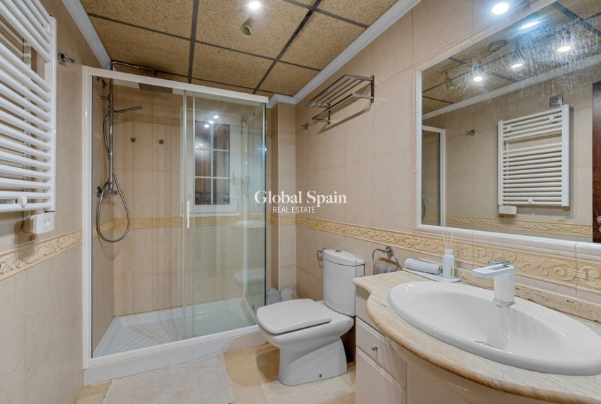 Resale - APARTMENT -
CABO ROIG - Costa Blanca