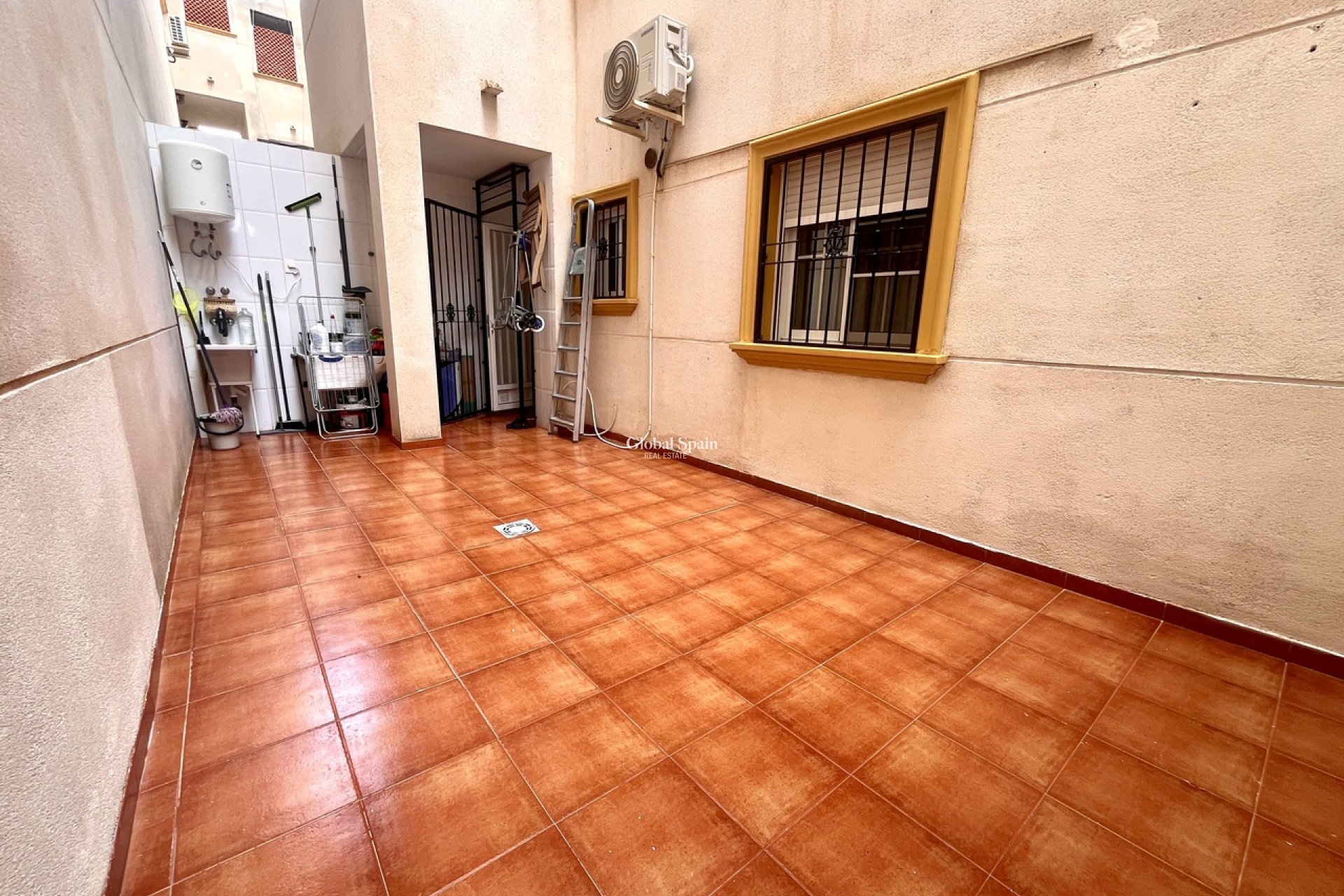Resale - APARTMENT -
CABO ROIG - Costa Blanca