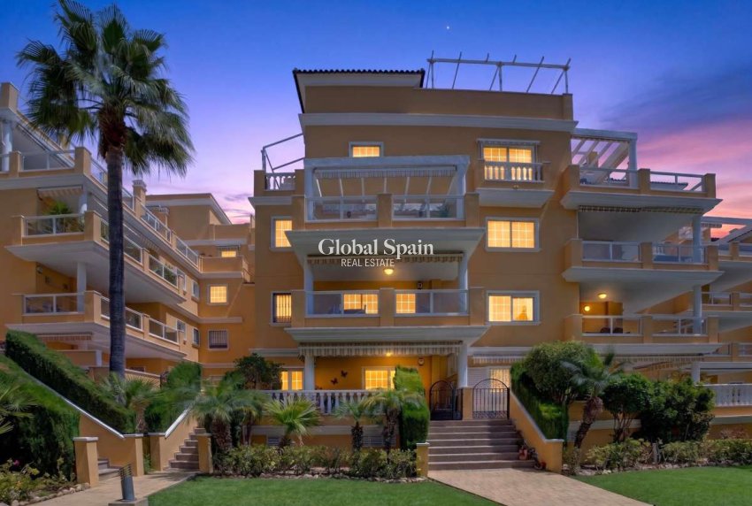 Resale - APARTMENT -
CABO ROIG - Costa Blanca