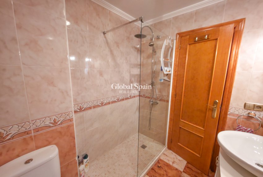 Resale - APARTMENT -
CABO ROIG - Costa Blanca