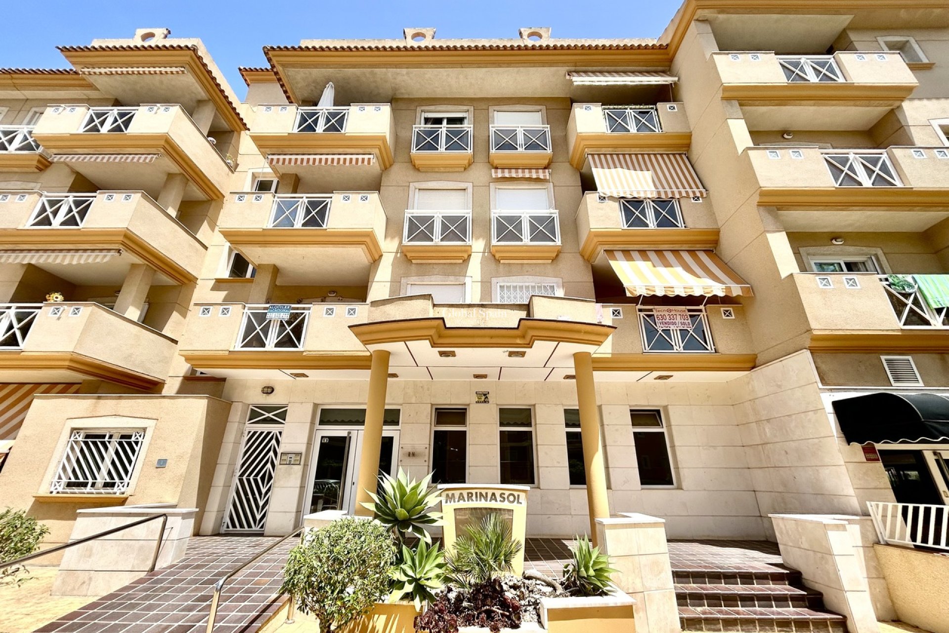 Resale - APARTMENT -
CABO ROIG - Costa Blanca