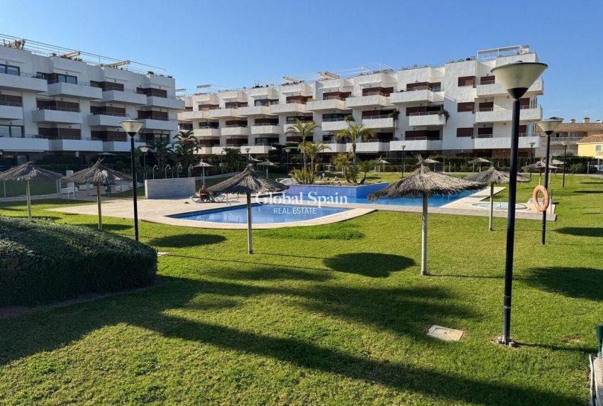 Resale - APARTMENT -
CABO ROIG - Lomas de Cabo Roig