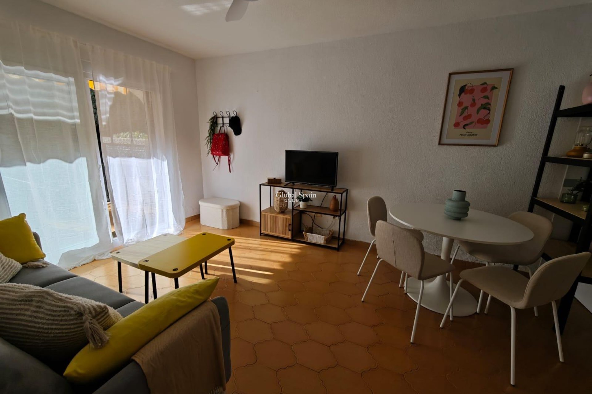 Resale - APARTMENT -
CABO ROIG