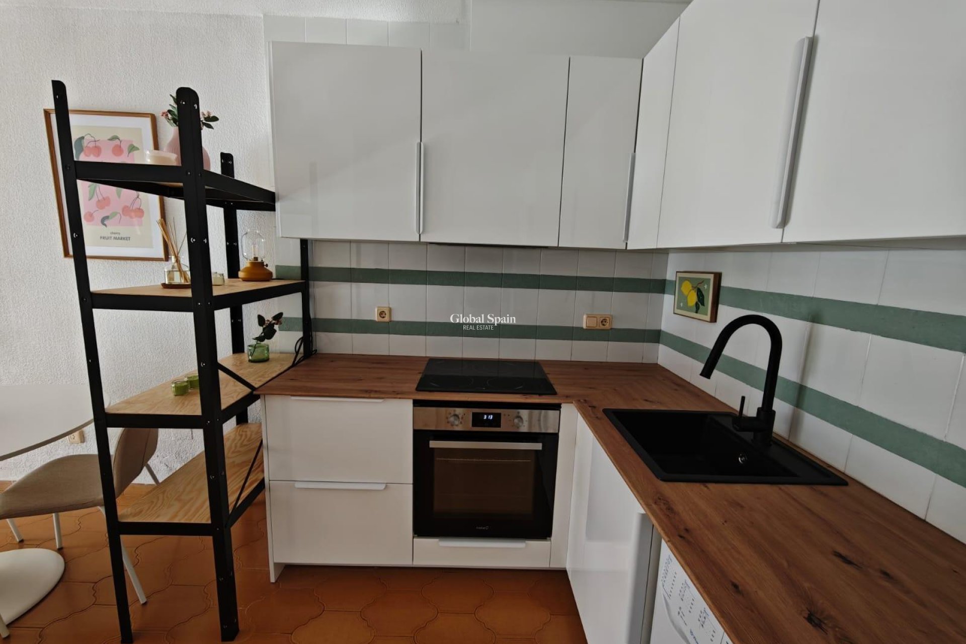 Resale - APARTMENT -
CABO ROIG
