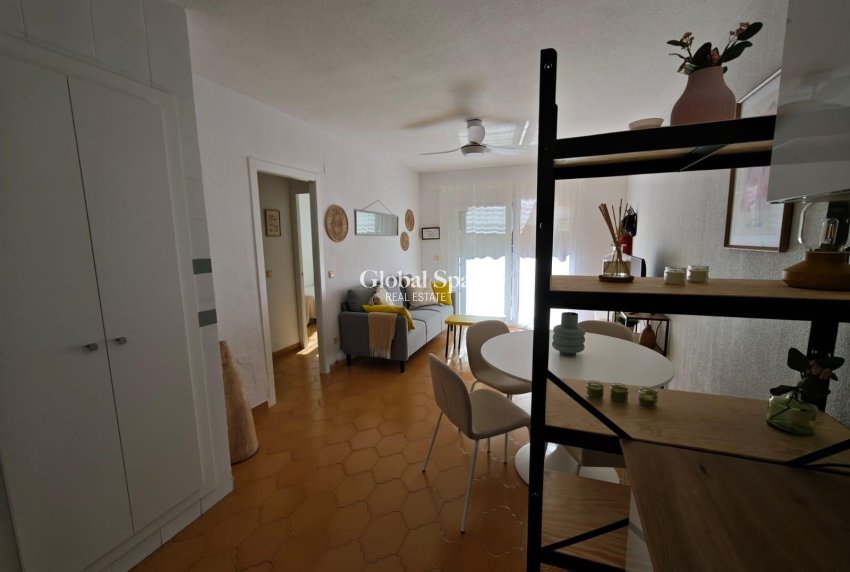 Resale - APARTMENT -
CABO ROIG