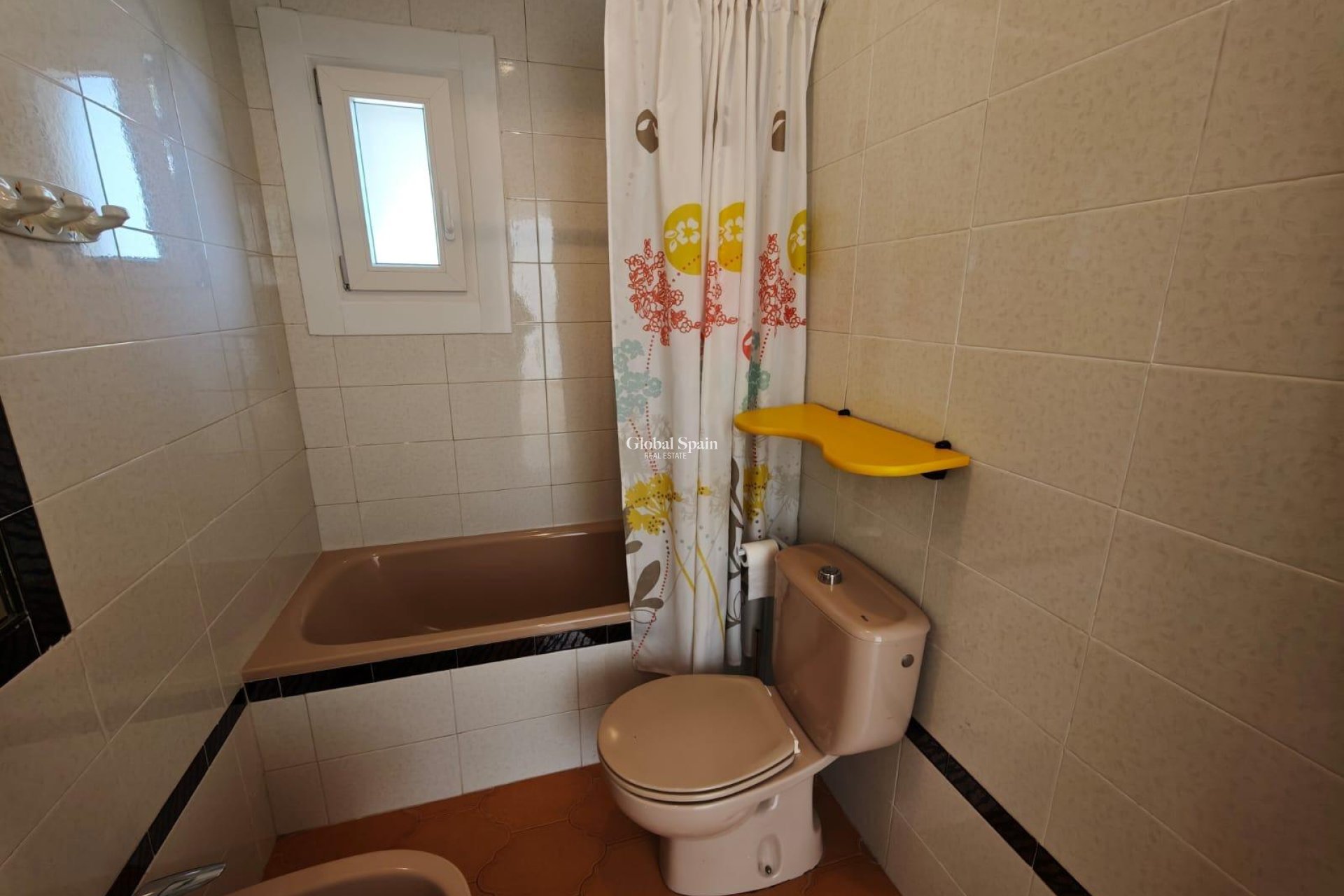 Resale - APARTMENT -
CABO ROIG