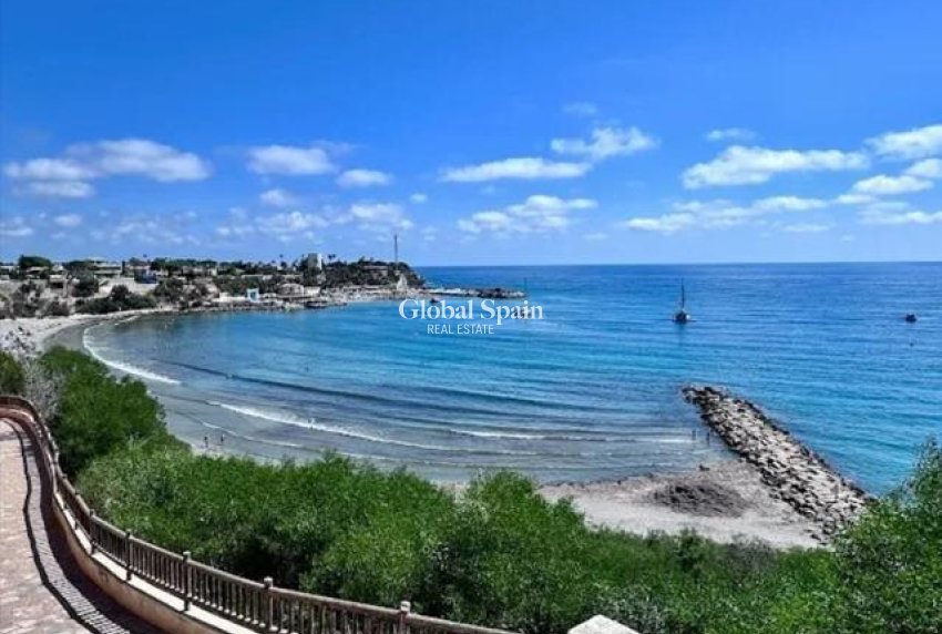 Resale - APARTMENT -
CABO ROIG