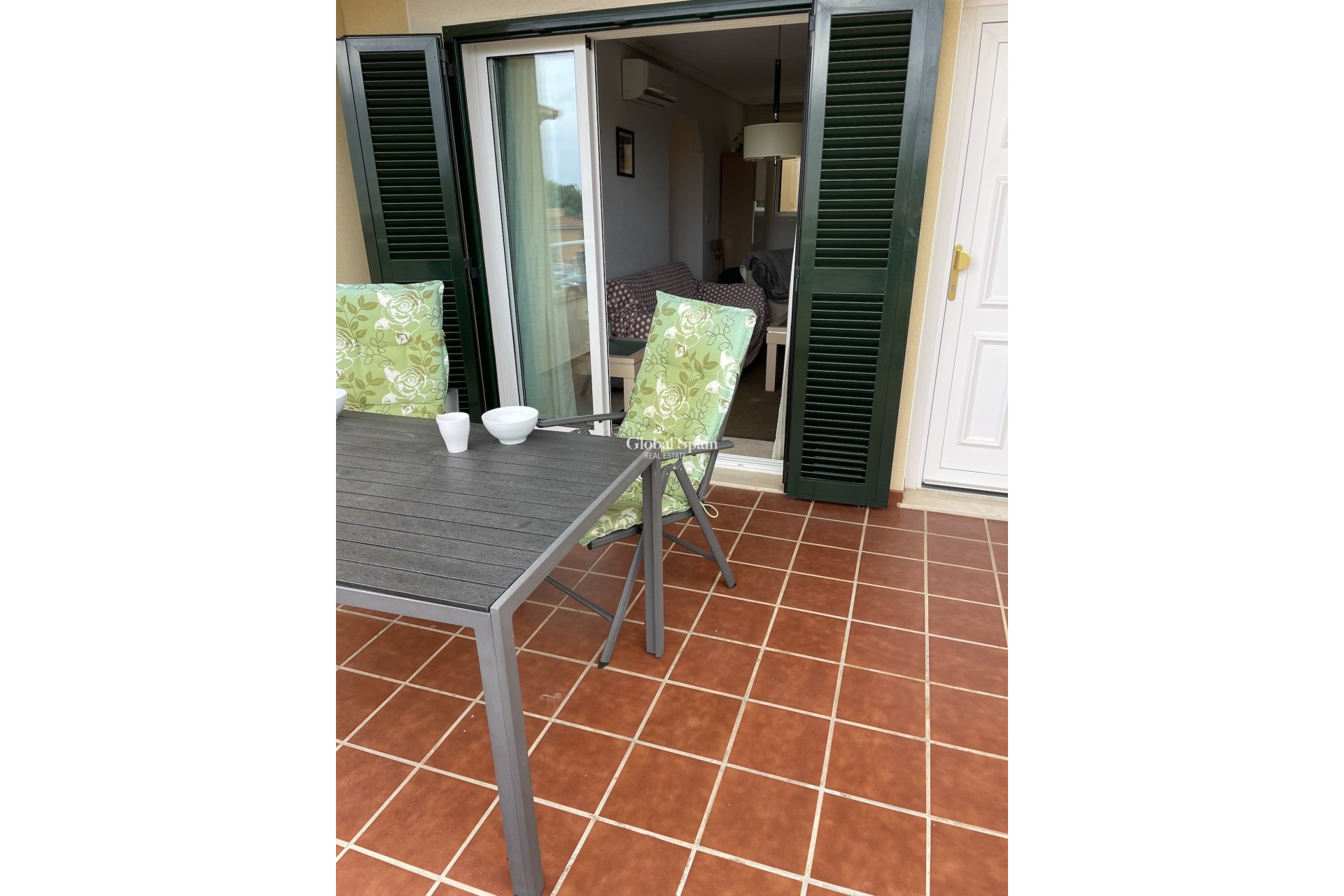 Resale - Apartment -
Calles de Mallorca - optional location detail