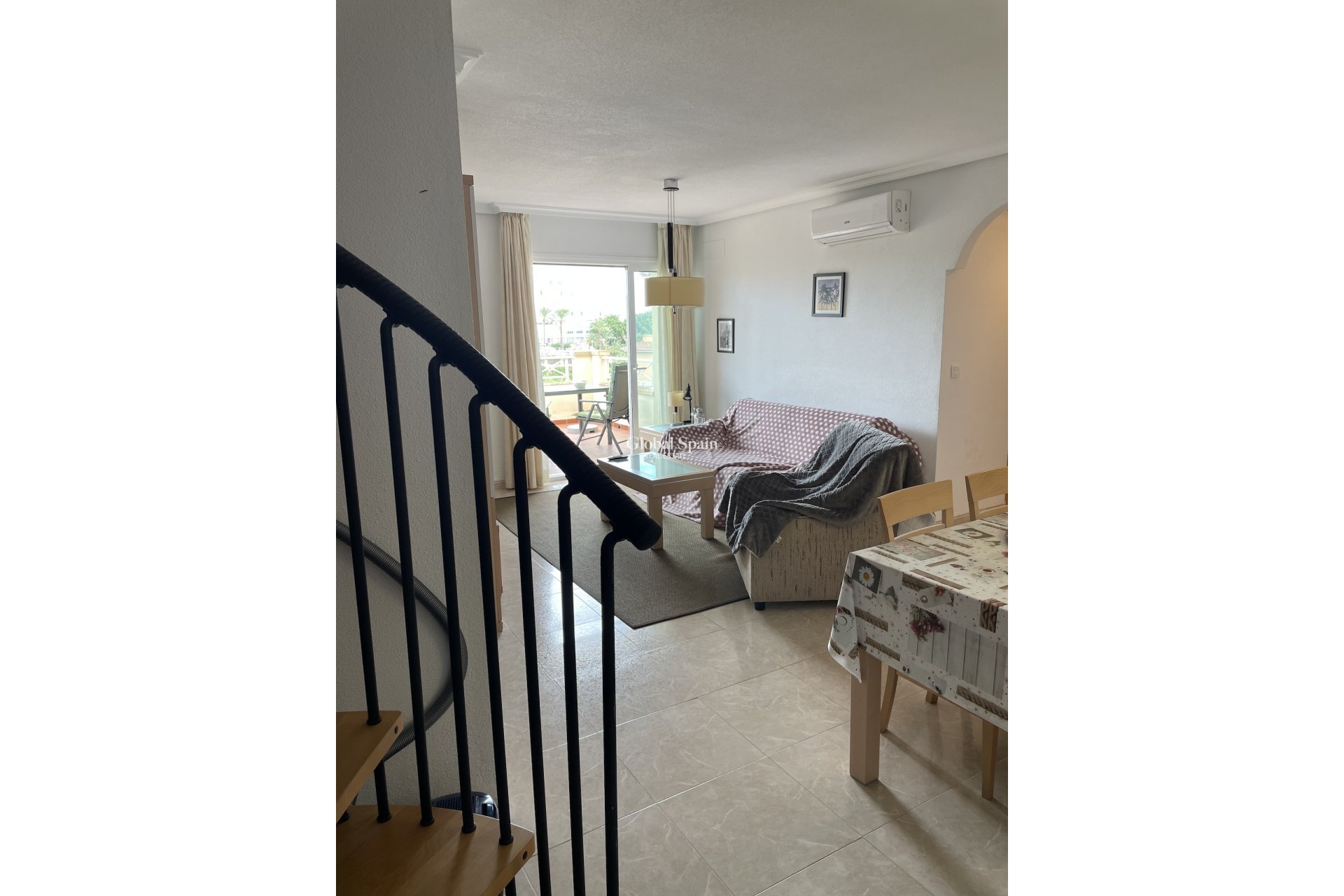 Resale - Apartment -
Calles de Mallorca - optional location detail