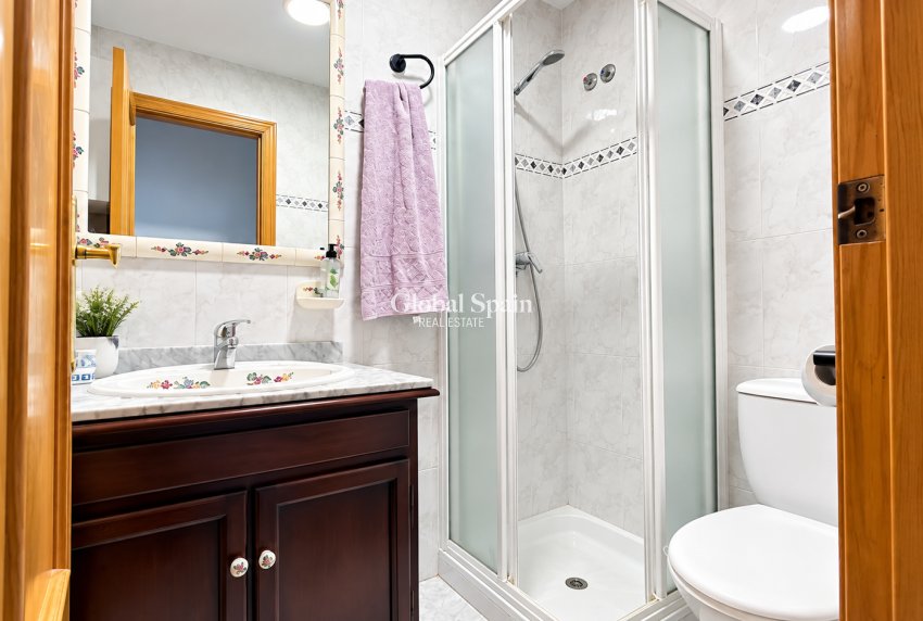 Resale - APARTMENT -
CALPE - Pueblo