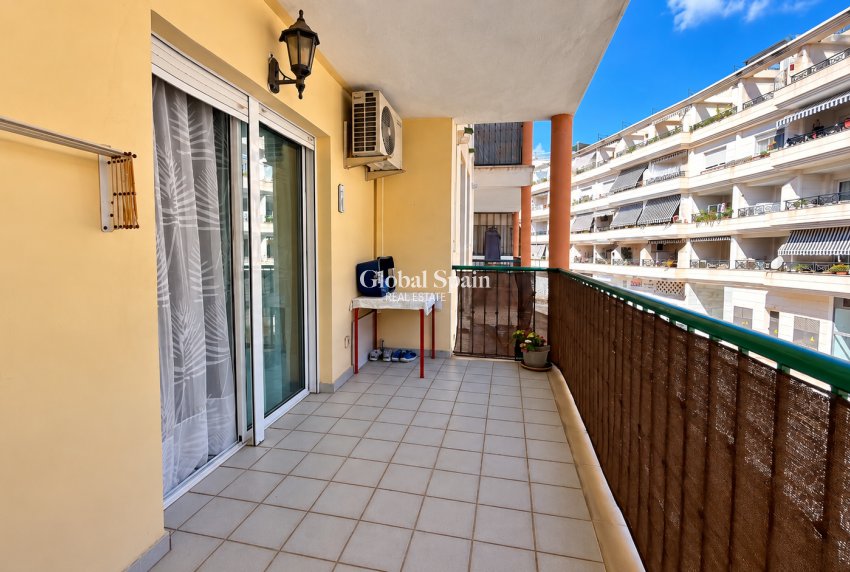 Resale - APARTMENT -
CALPE - Pueblo
