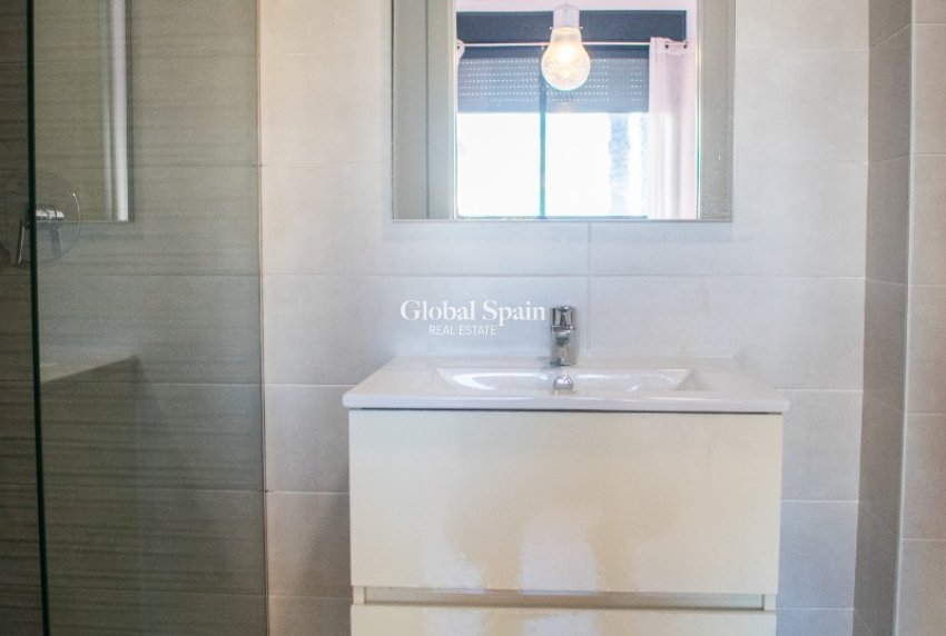 Resale - APARTMENT -
CALPE - Zona Levante - Playa Fossa