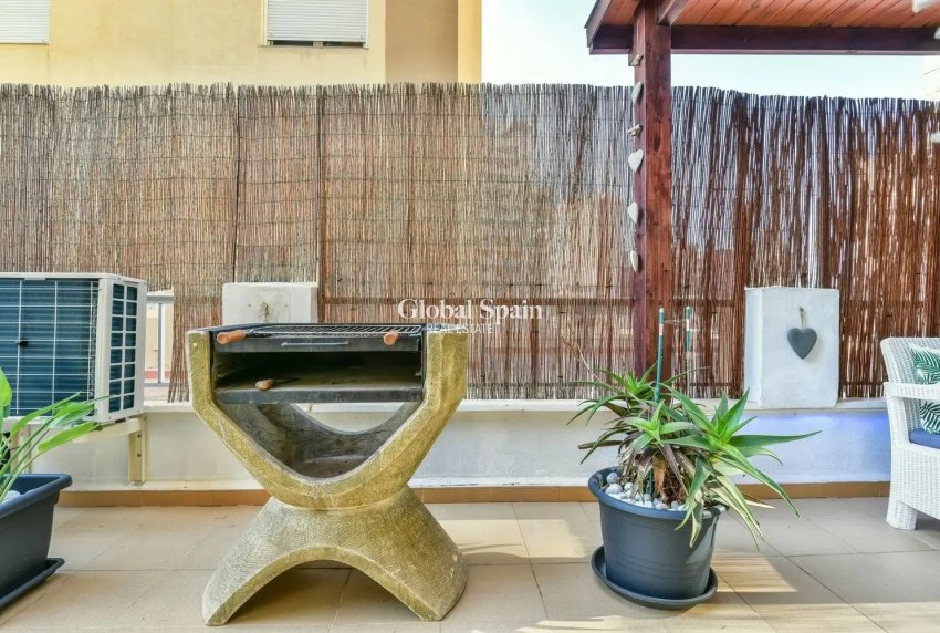 Resale - Apartment -
Calpe - Zona Levante - Playa Fossa