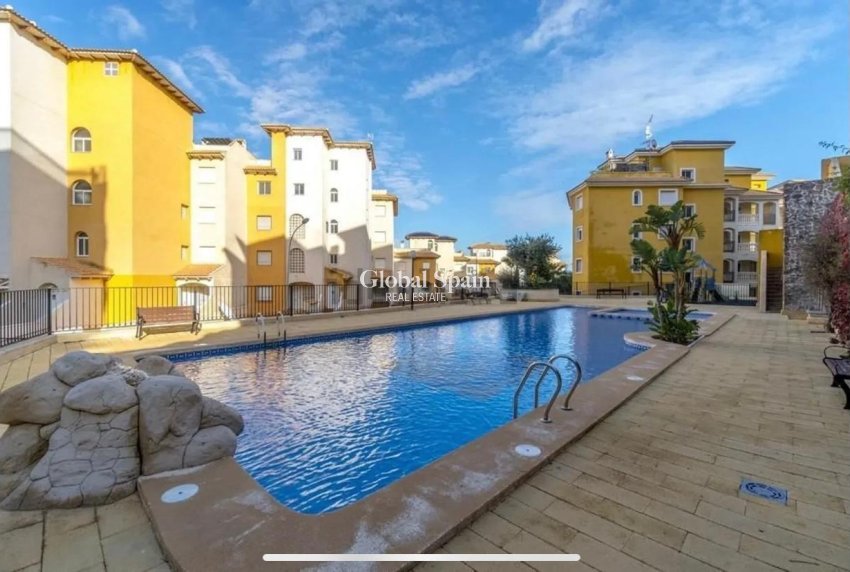 Resale - APARTMENT -
CAMPOAMOR - Costa Blanca