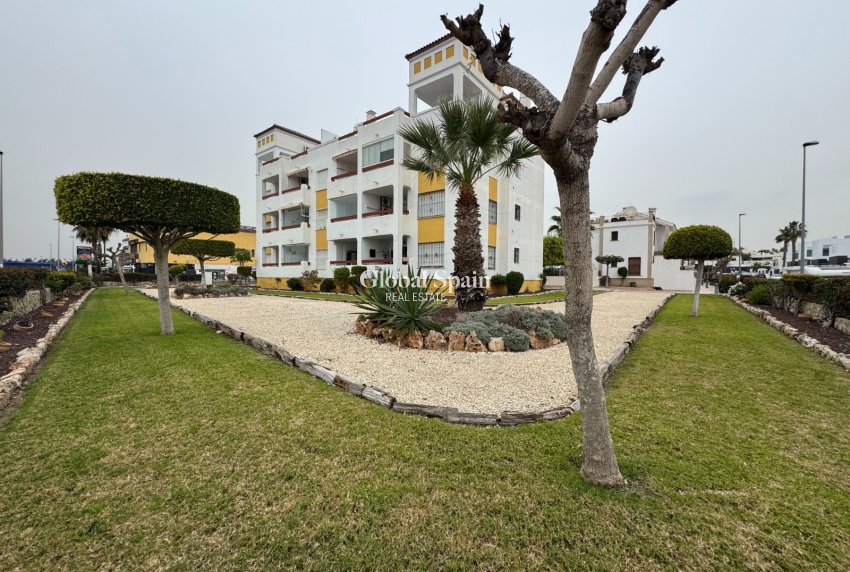Resale - APARTMENT -
CAMPOAMOR - Costa Blanca