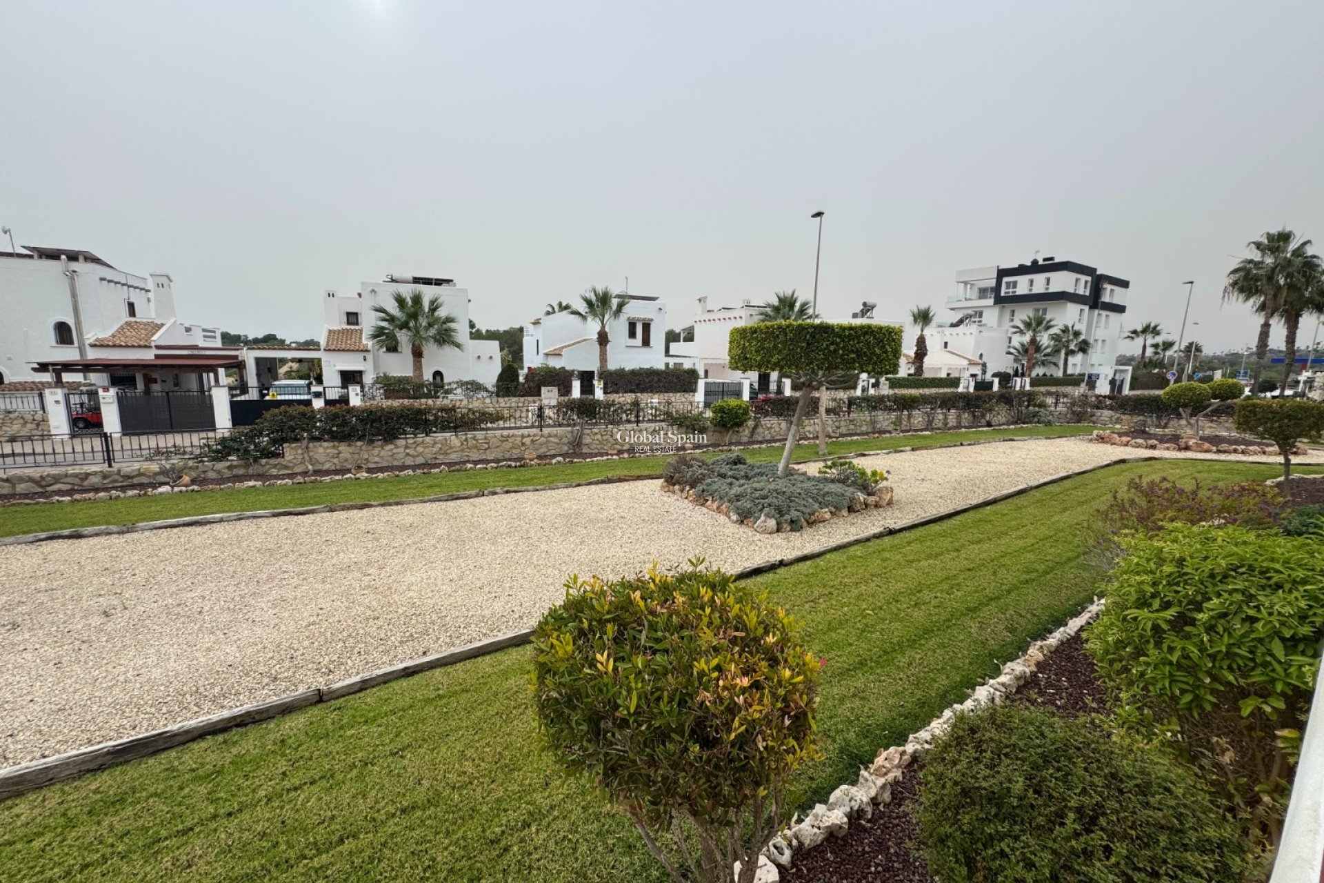 Resale - APARTMENT -
CAMPOAMOR - Costa Blanca