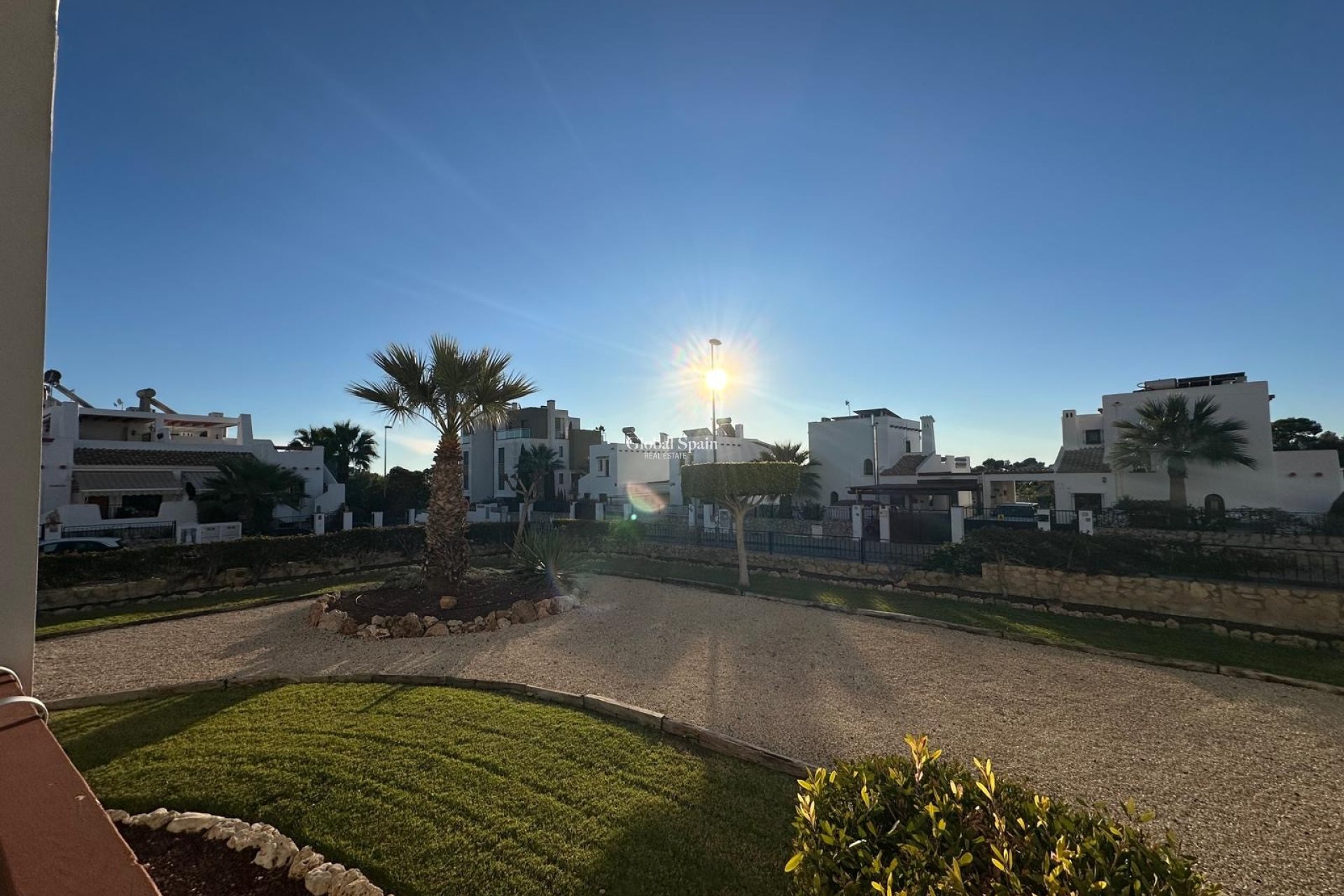 Resale - APARTMENT -
CAMPOAMOR - Costa Blanca