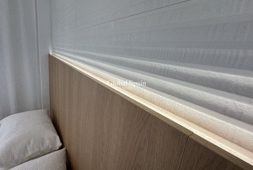 Resale - APARTMENT -
CAMPOAMOR - Costa Blanca