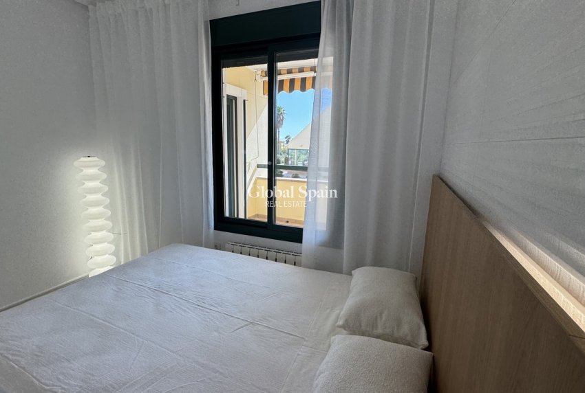 Resale - APARTMENT -
CAMPOAMOR - Costa Blanca