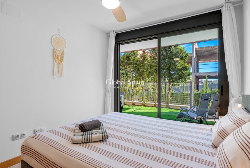 Resale - APARTMENT -
CAMPOAMOR - Costa Blanca