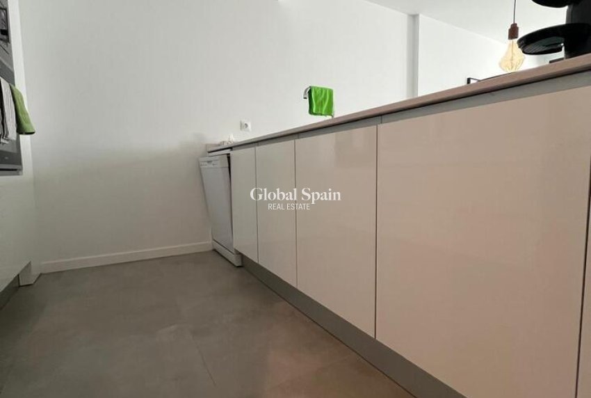 Resale - APARTMENT -
CAMPOAMOR - Costa Blanca
