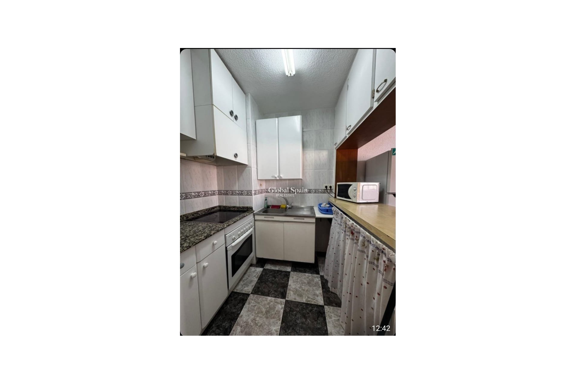 Resale - Apartment -
CARTAGENA - La Manga