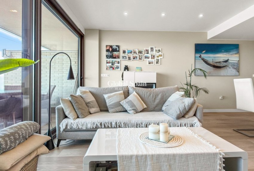 Resale - APARTMENT -
CARTAGENA - Playa Honda-Playa Paraíso