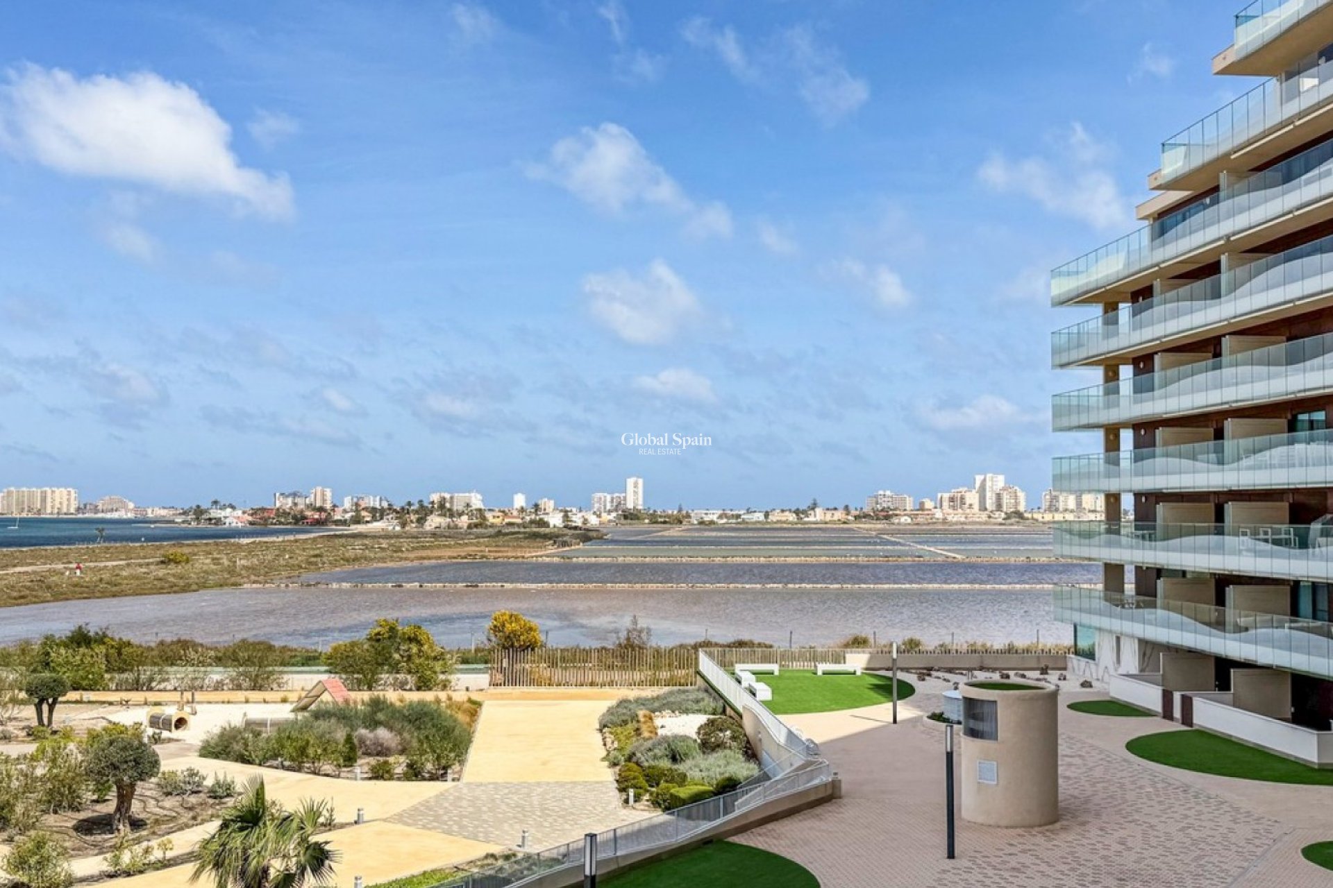 Resale - APARTMENT -
CARTAGENA - Playa Honda-Playa Paraíso