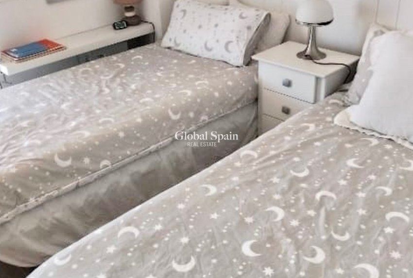 Resale - APARTMENT -
CARTAGENA - Playa Honda-Playa Paraíso